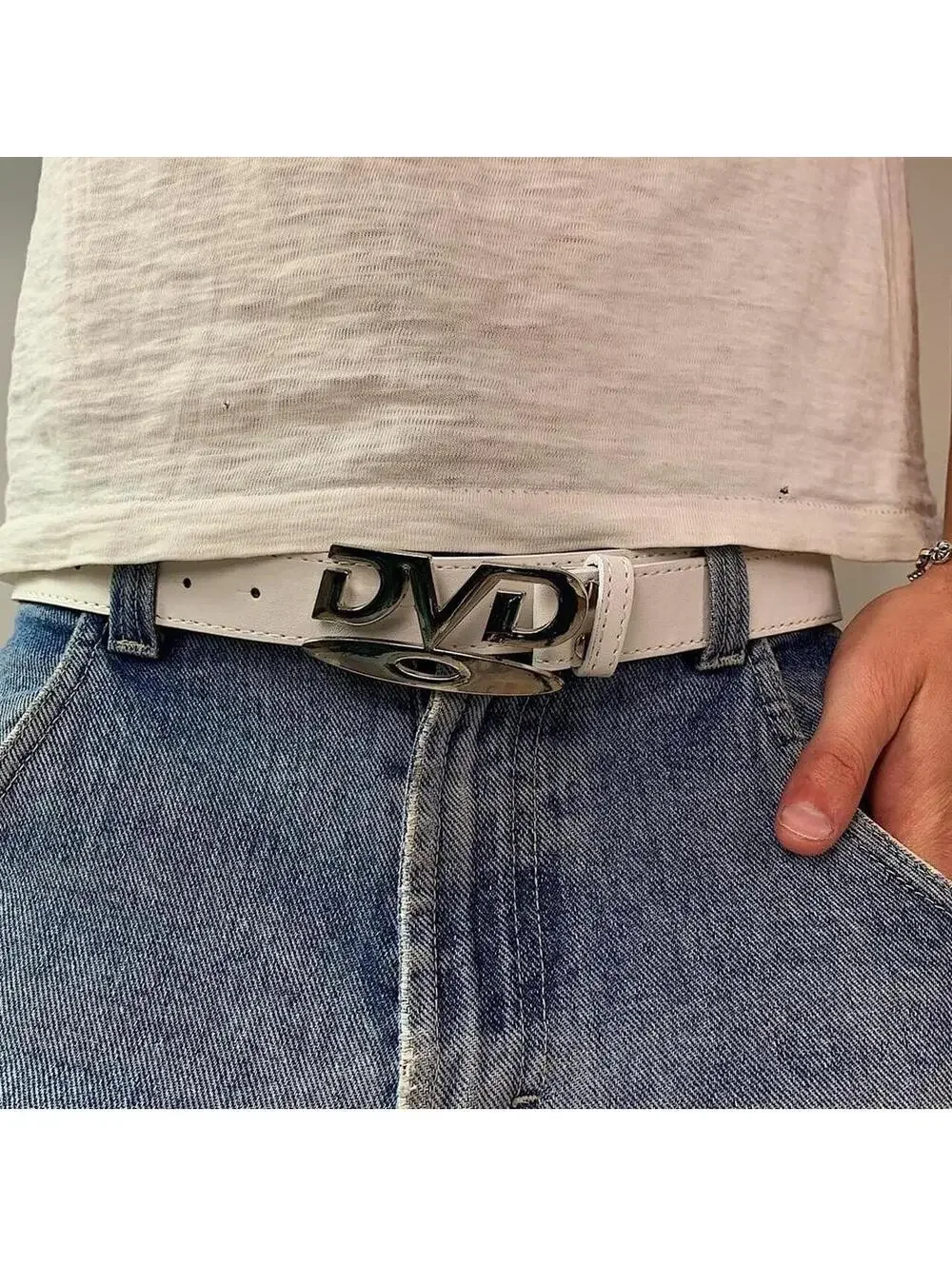 Y2K DVD Buckle White Leather Belt 39 Inch Unisex